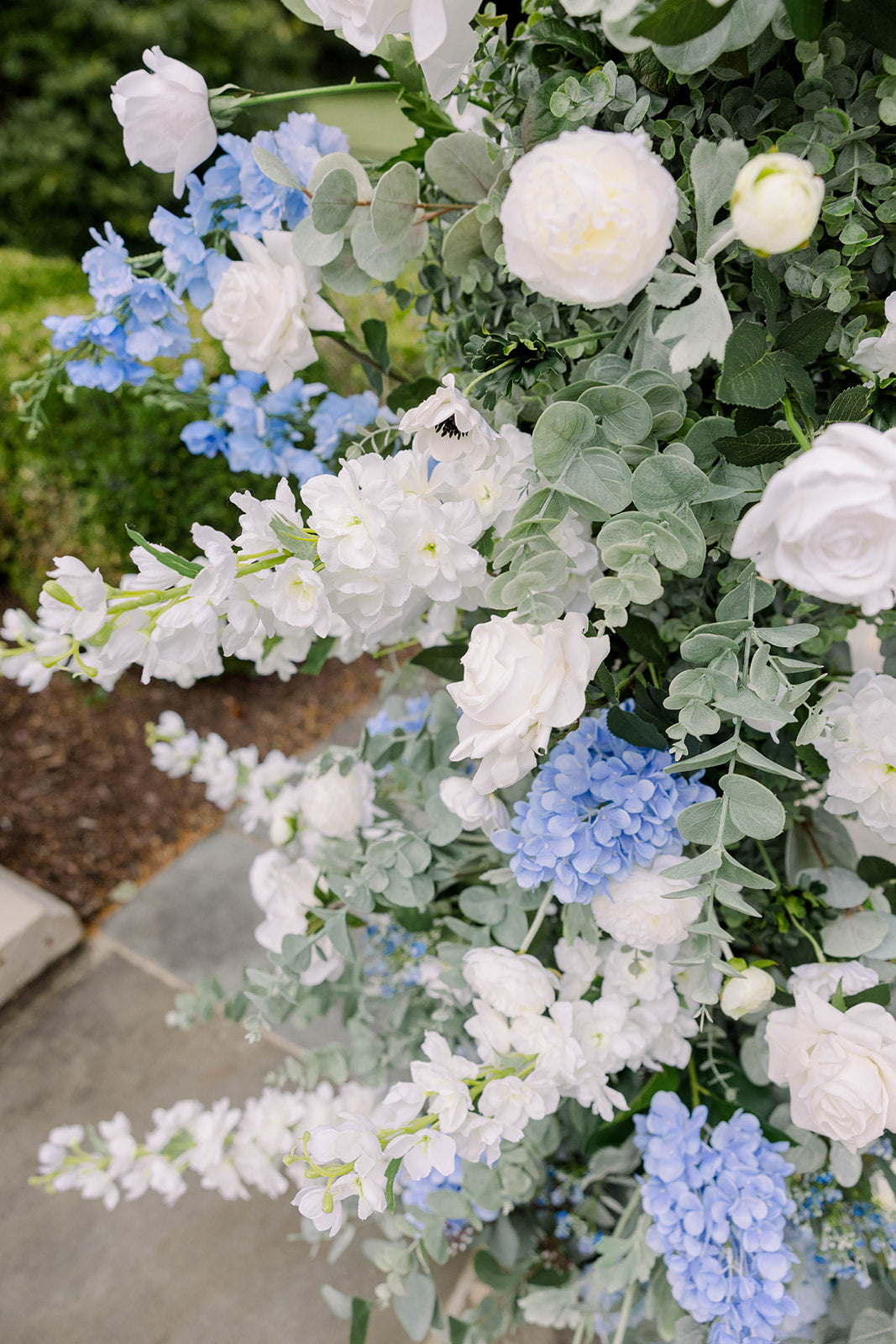 Blue Garden Floral Pillars