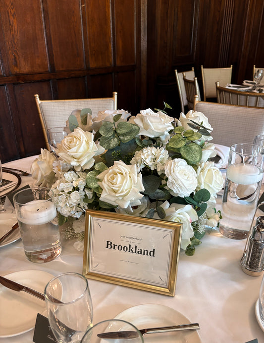 Ivory Garden Tablelay Centerpiece