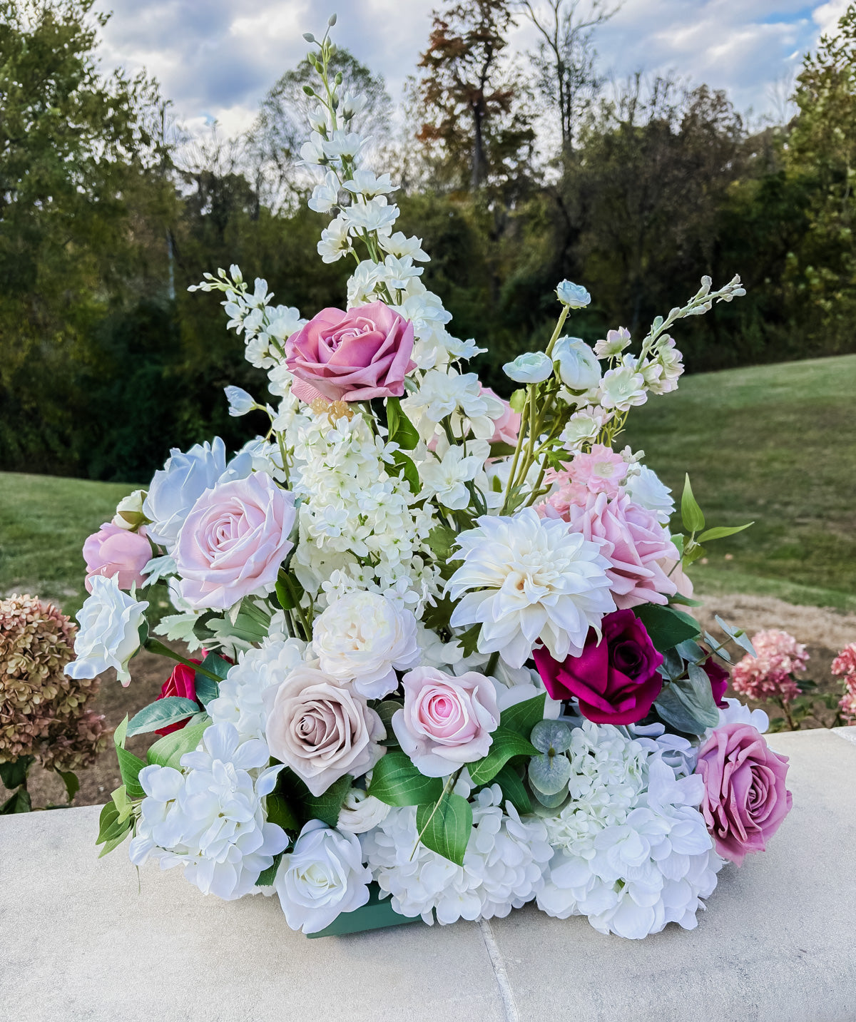 Rose Garden Aisle Florals (Set of 12)